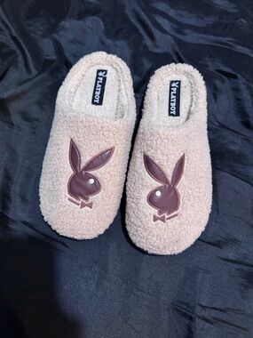 PLAYBOY Plush Sherpa Slippers in Beige with Brown Accent